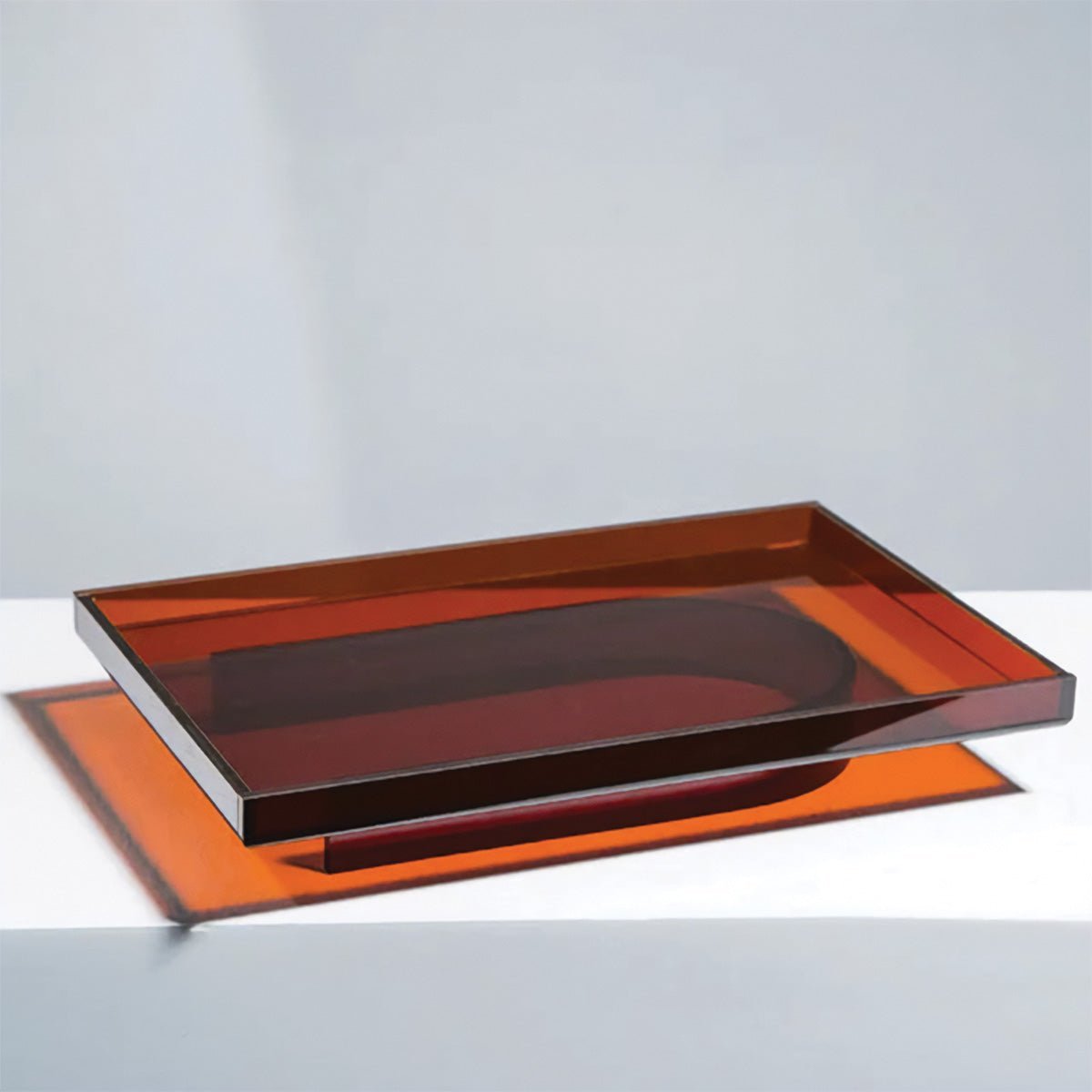 Livonez – Akrylserveerblad Rond of Rechthoekig, Amberkleurig - Livonez - RECHTHOEKIG - MZU - 958